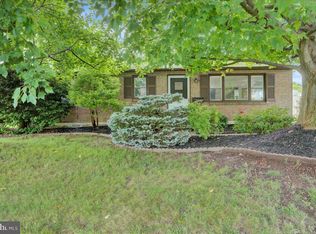 3529 Raymond St, Reading, PA 19605