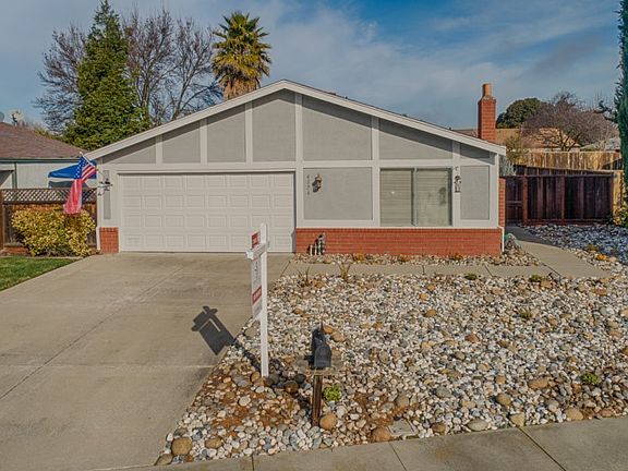 5th image of 4176 Bishop Pine Way