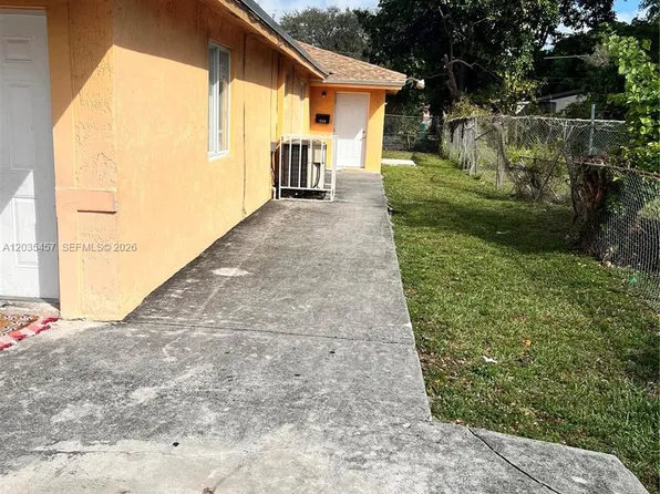 789 NW 55th Ter #B, Miami, FL 33127