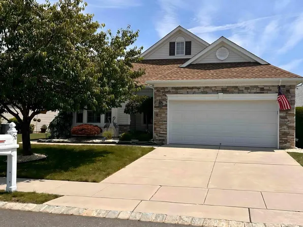 52 Avalon Way, Waretown, NJ 08758