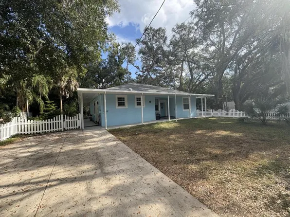 3715 Valley Tree Dr, Tampa, FL 33610