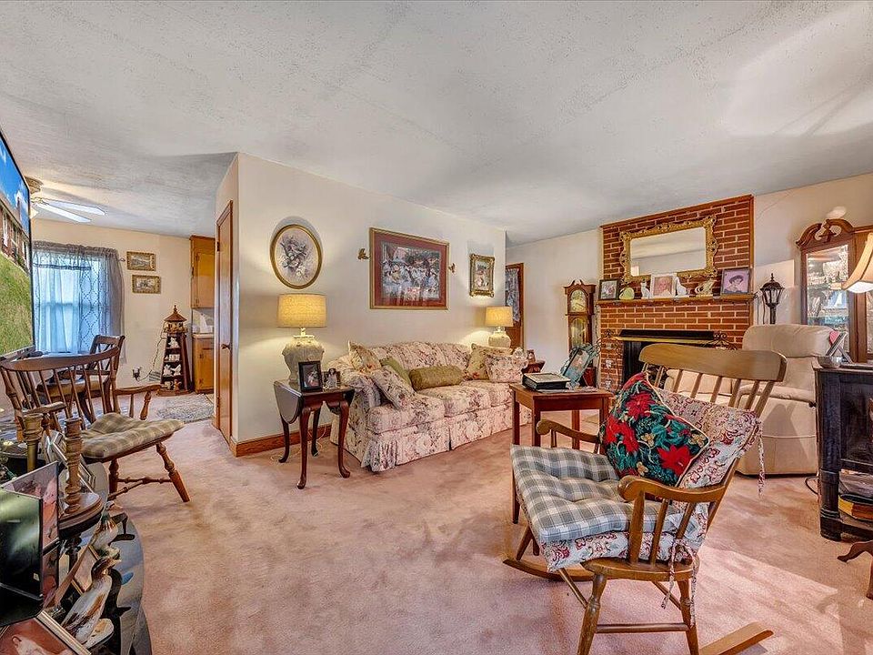 16636 Big Island Hwy, Big Island, VA 24526 Zillow