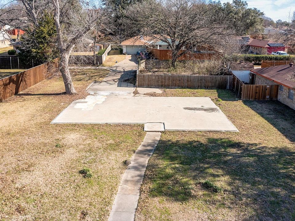 1st image of 1022 Westlake Dr