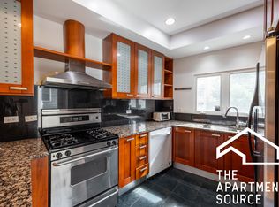 1049 N Winchester Ave #3, Chicago, IL 60622