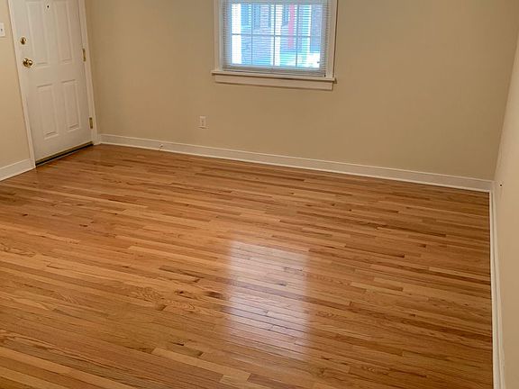 5th image of 3500 Grove Ave #5