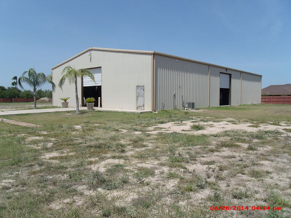 1st image of 18024 Queen Palm Dr