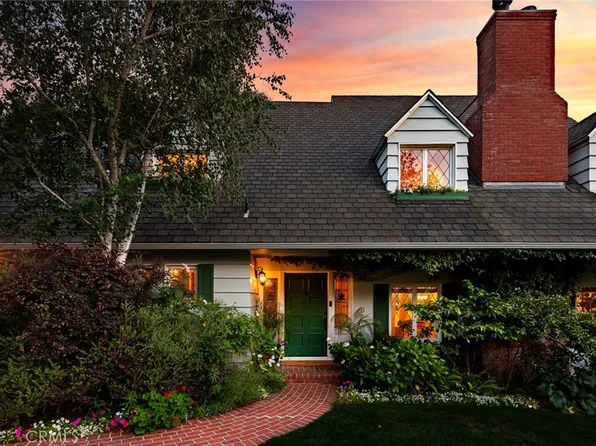 11818 Laurel Hills Rd, Studio City, CA 91604