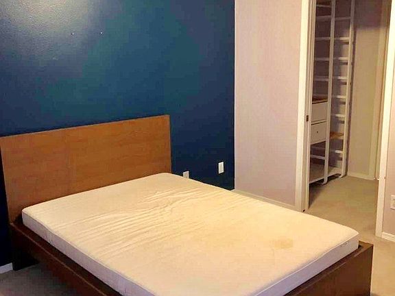 4th image of 12034 15th Ave NE Unit 210