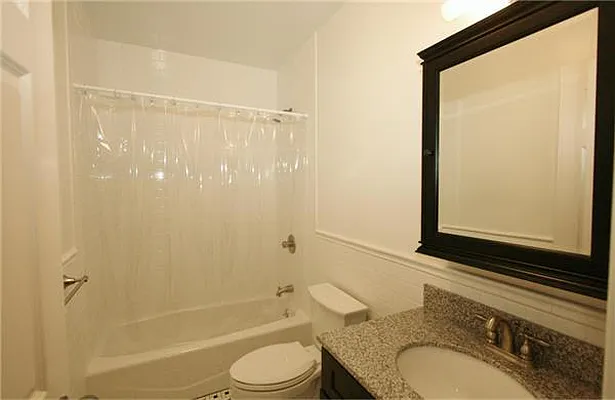 Rented by R New York | media 19