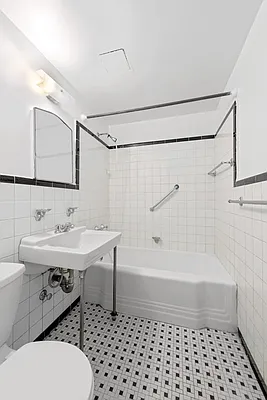 Sold by Compass | media 20