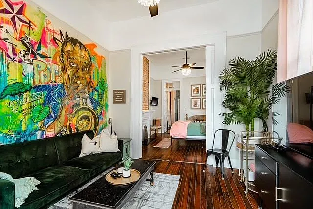 231 S White St — Photo 3