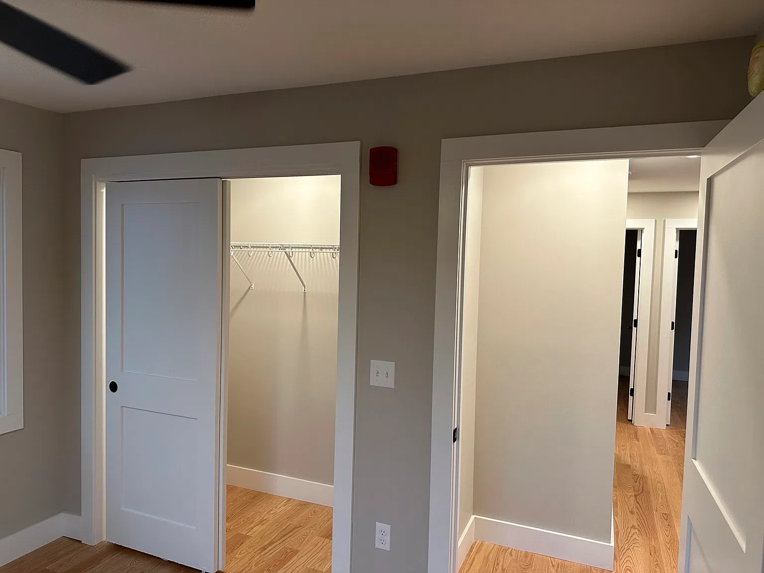 4 bed, 1.5 bath, 1500 sqft, $4,400 — Photo 4