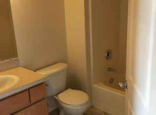 423 S Main St, Mount Angel, OR 97362