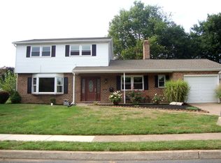 404 W Elmwood Ave, Mechanicsburg, PA 17055