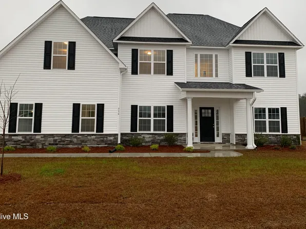 716 Atlantic Coast Lane, Jacksonville, NC 28546