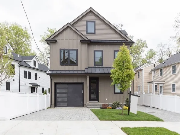 356 Linwood Ave #1, Newtonville, MA 02460