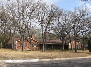 1701 Jacqueline Ct, Fort Worth, TX 76112