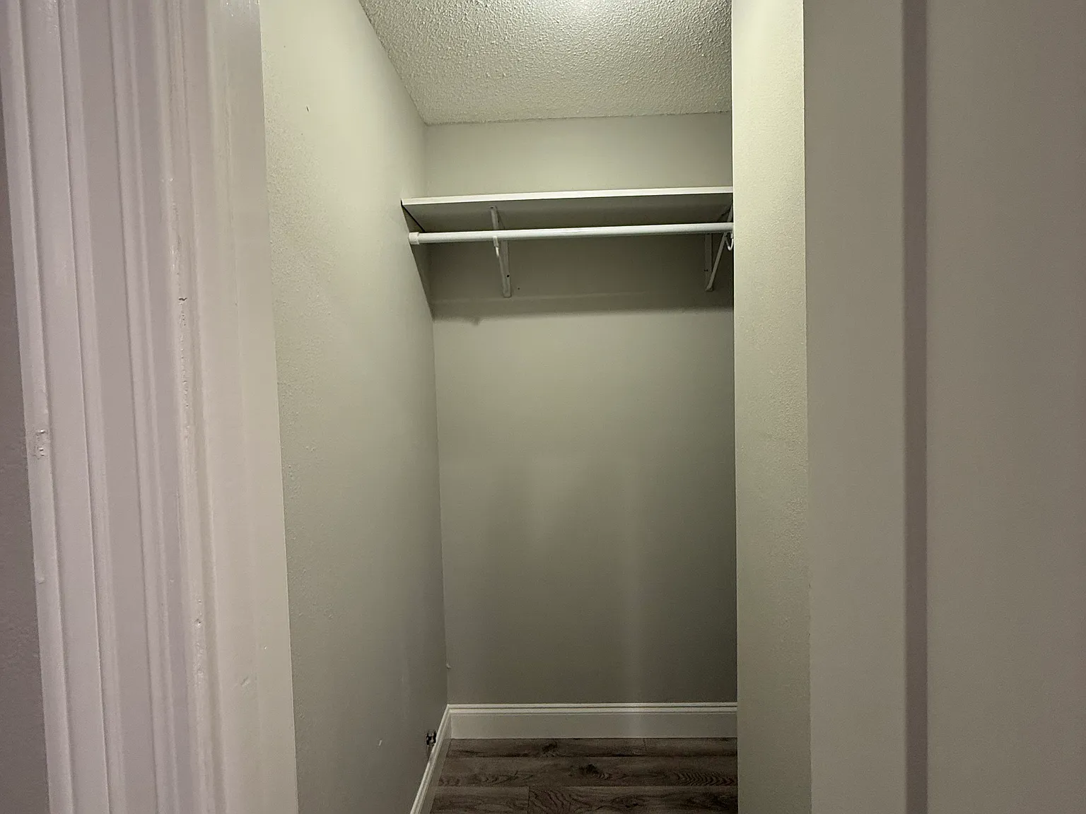 Studio, 710 sqft, $1,250 — Photo 4