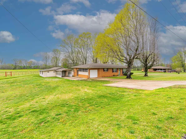 16205 County Road 33, Killen, AL 35645