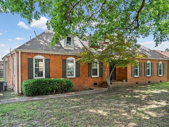 3rd image of 8846 Millbranch Rd