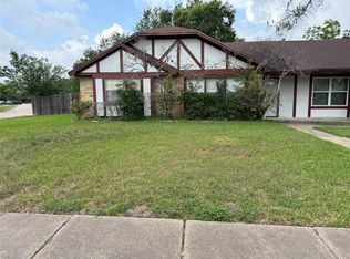 3806 Westheimer Place Dr, Houston, TX 77082