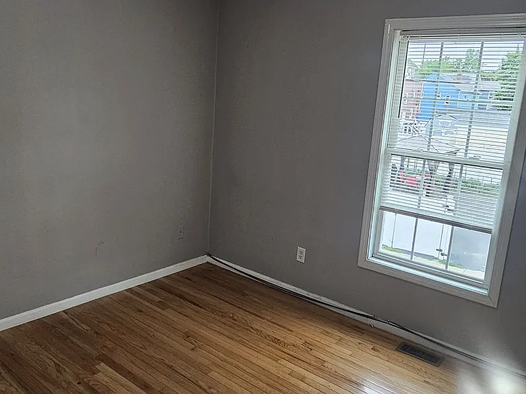 80 Unit St #2 — Photo 3