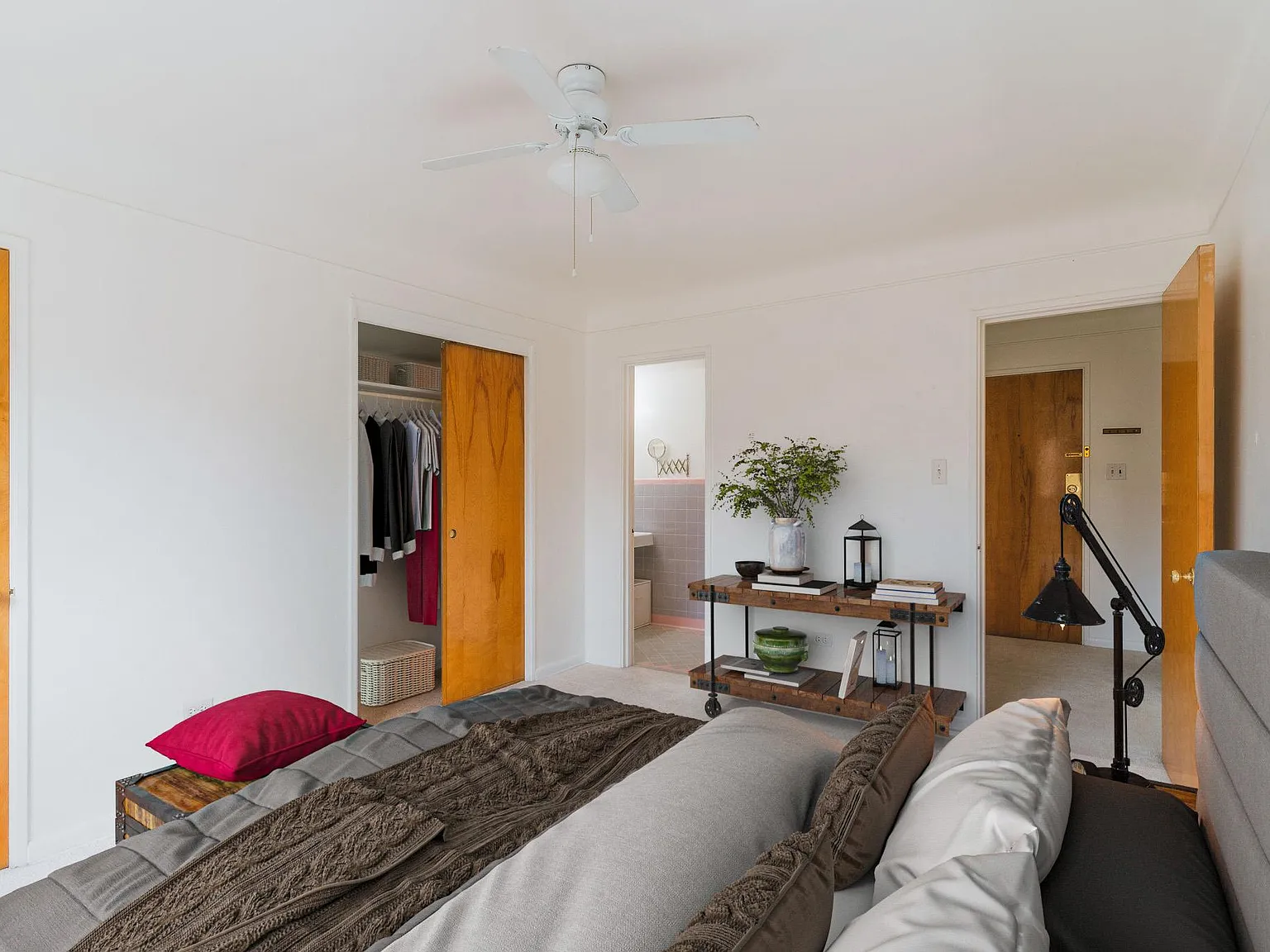 1175 N Emerson St — Photo 4