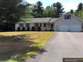 8 Dixon Ter, Winslow, ME 04901