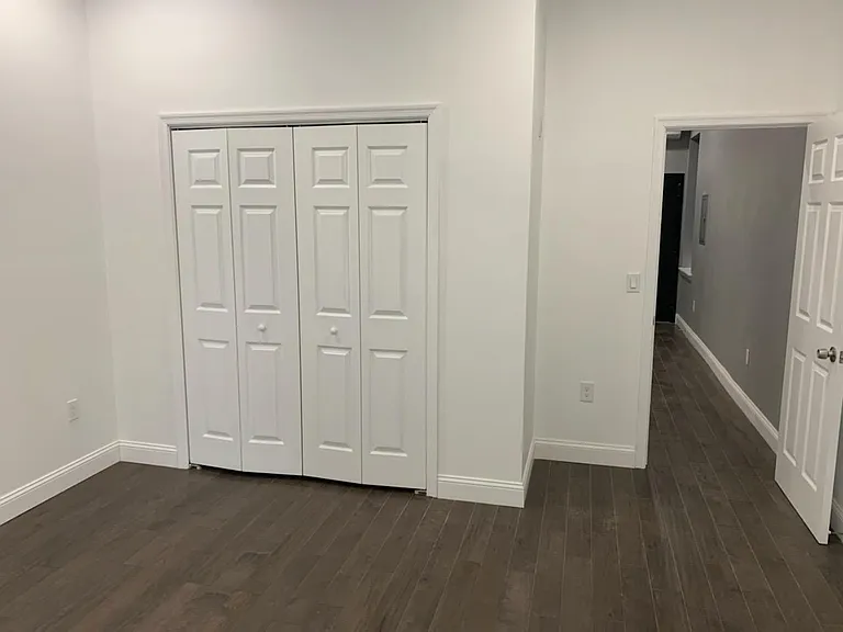 3rd floor apartment