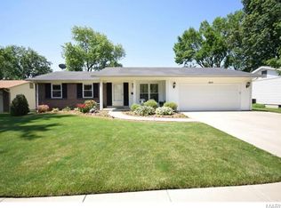 1910 Layven Ave, Florissant, MO 63031