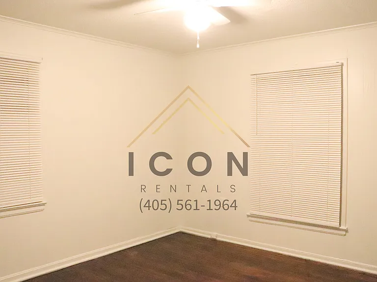 1108 W Warren St — Photo 12