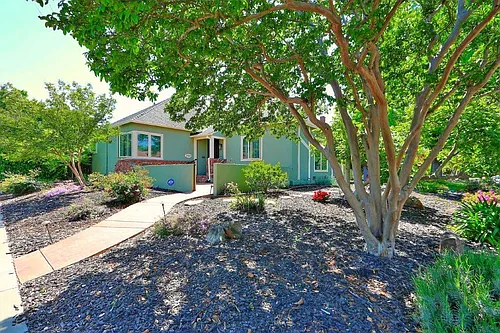 2890 Castro Way Photo 1