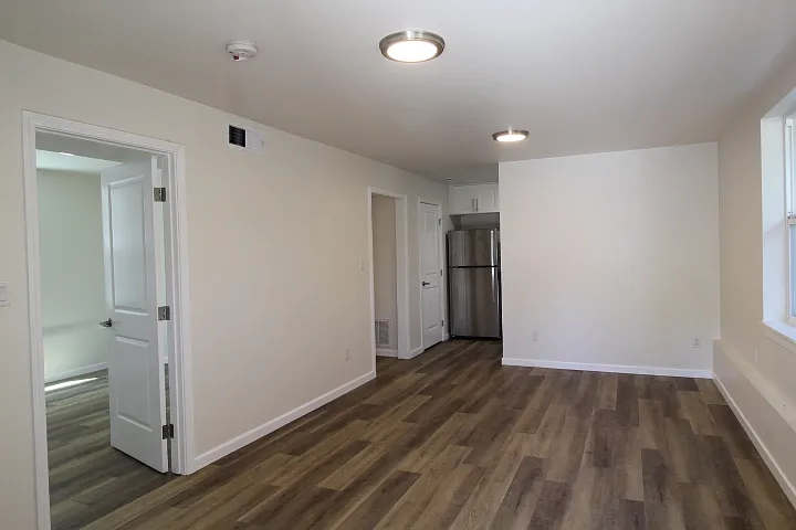 757 Lincoln Ave — Photo 3