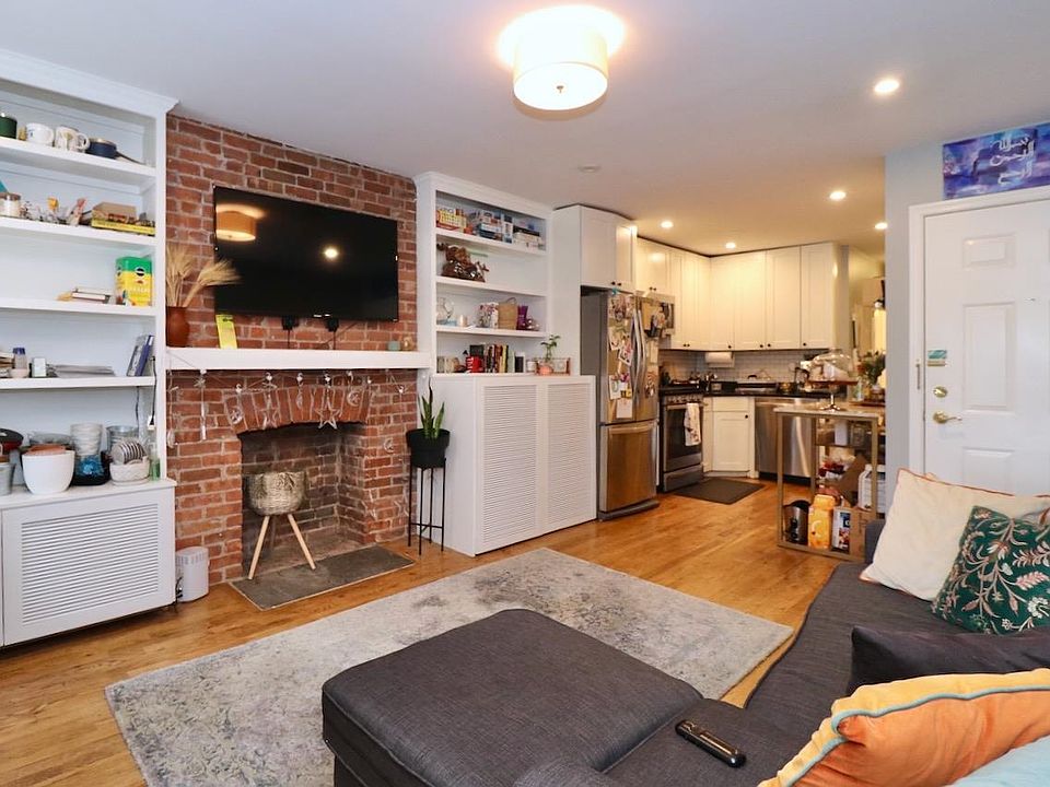1st image of 553 Jersey Ave APT 4R