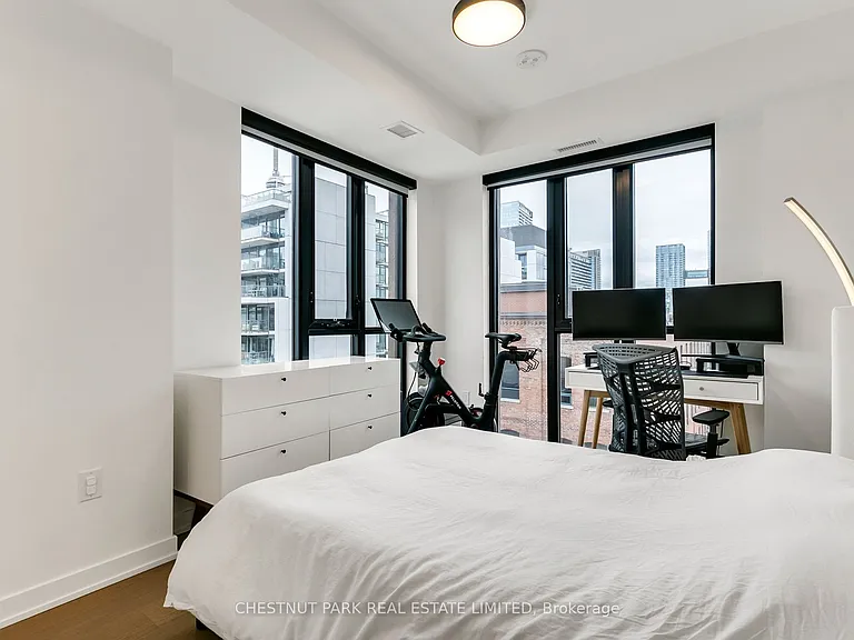 123 Portland St #608 — Photo 19