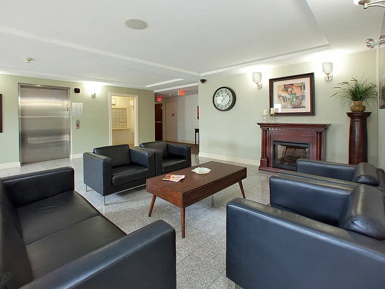 144 Baker Dr — Photo 14