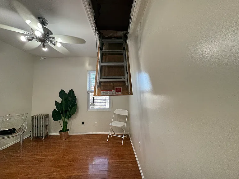 135-01 234th St #2 — Photo 20