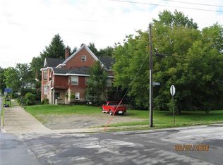 209 S Center St, Corry, PA 16407