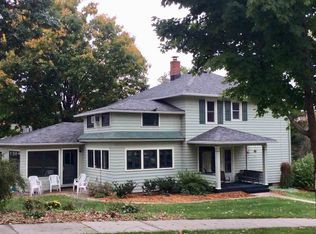 401 W Main St, Decorah, IA 52101