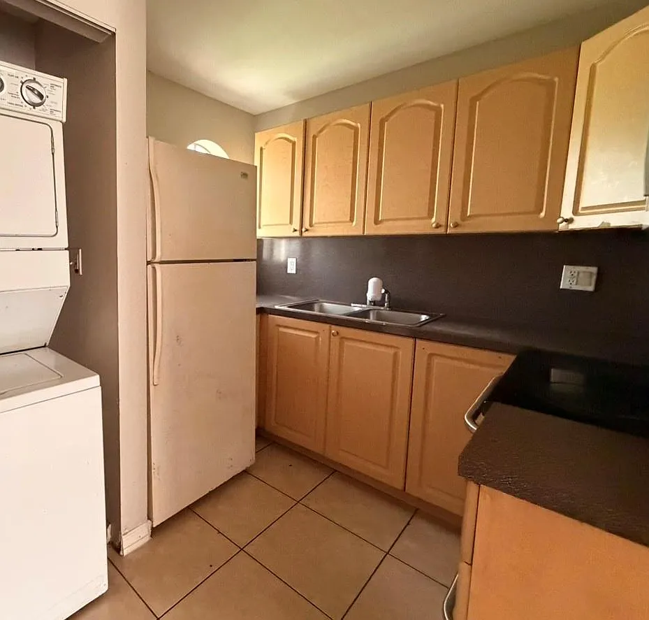 1 bed, 718 sqft, $1,800 — Photo 1