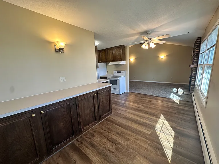 823 Old Settlers Trl #5 — Photo 4
