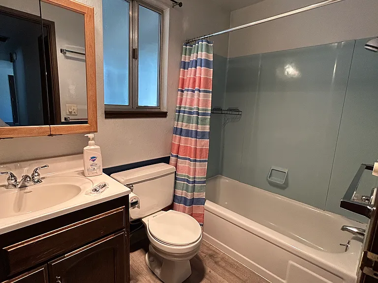 Bathroom with tub/shower combo