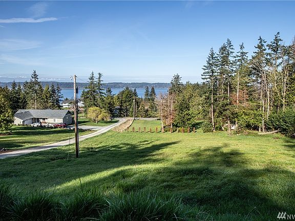 2nd image of 514 Rozeway Pl