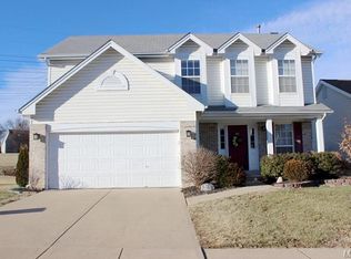 9451 Green Park Valley Dr, Saint Louis, MO 63123