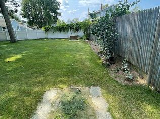 472 Normand St, Manchester, NH 03109