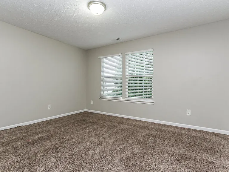 10555 Wintergreen Way — Photo 14