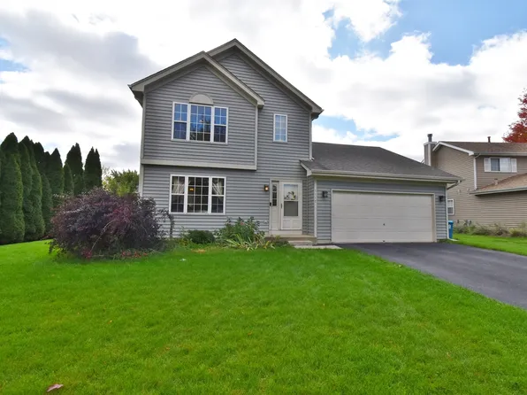 1117 Golden Oaks Pkwy, Aurora, IL 60506