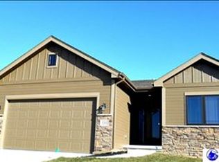 555 S 184th St, Elkhorn, NE 68022