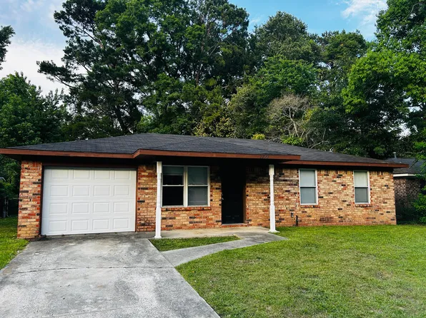 110 Bee St, Summerville, SC 29483