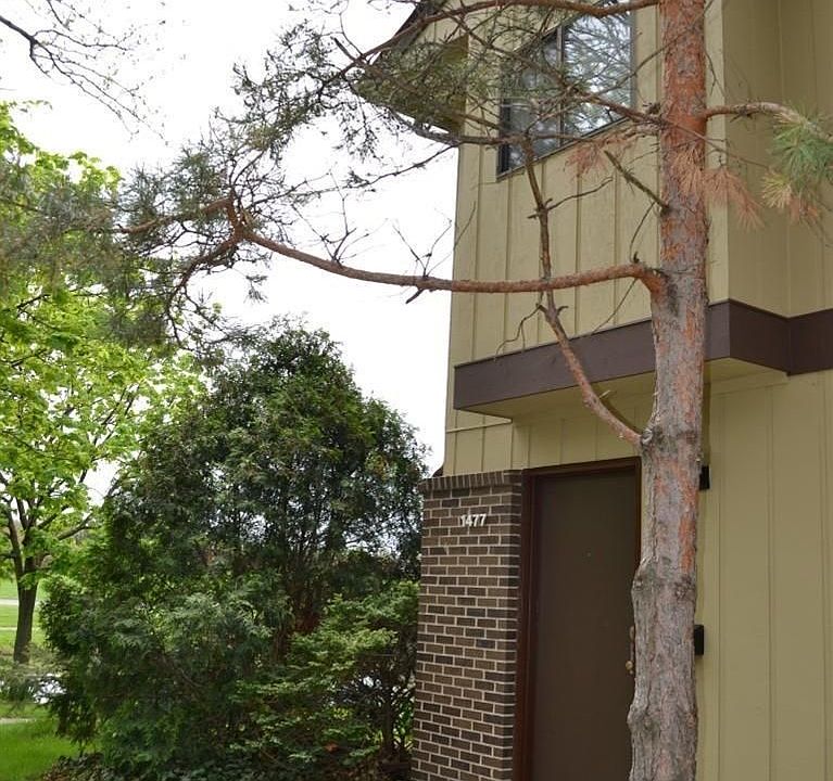 1st image of 1477 E Chateau Vert St